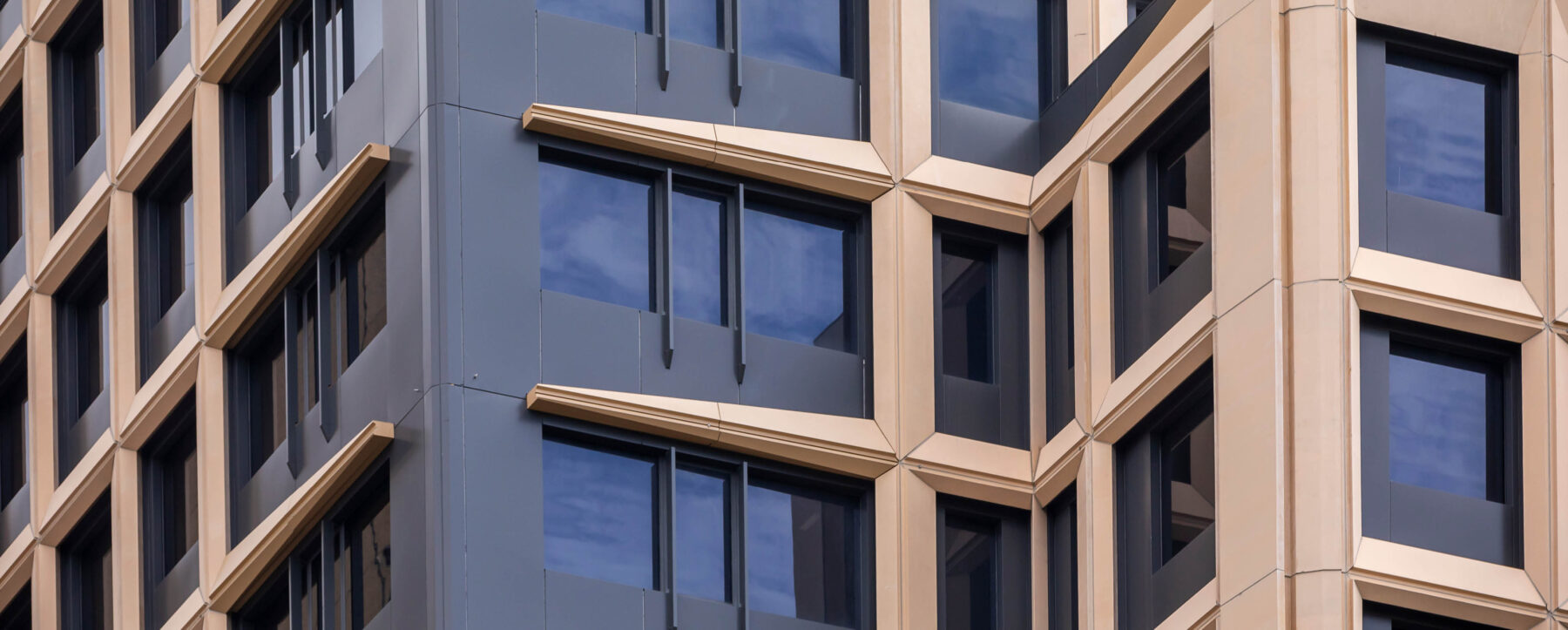 Buildcorp_477 on Pitt_01