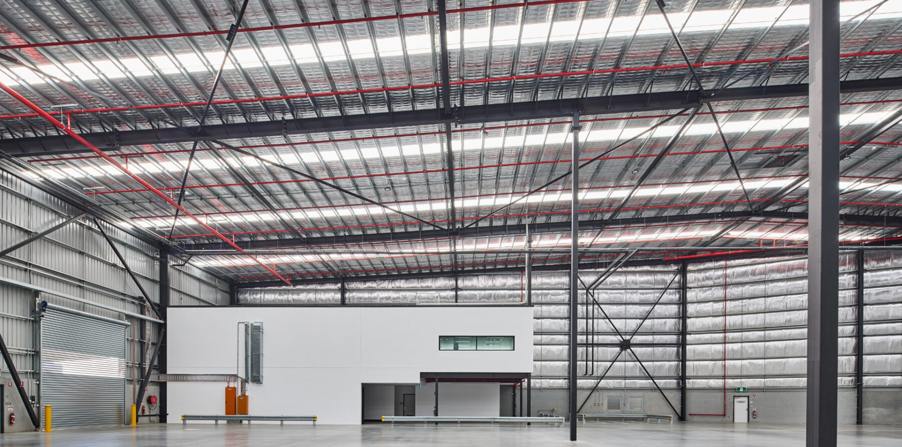 Buildcorp_Industrial_NewBuild_MilperraIndustrialDevelopment_1CAROUSEL2