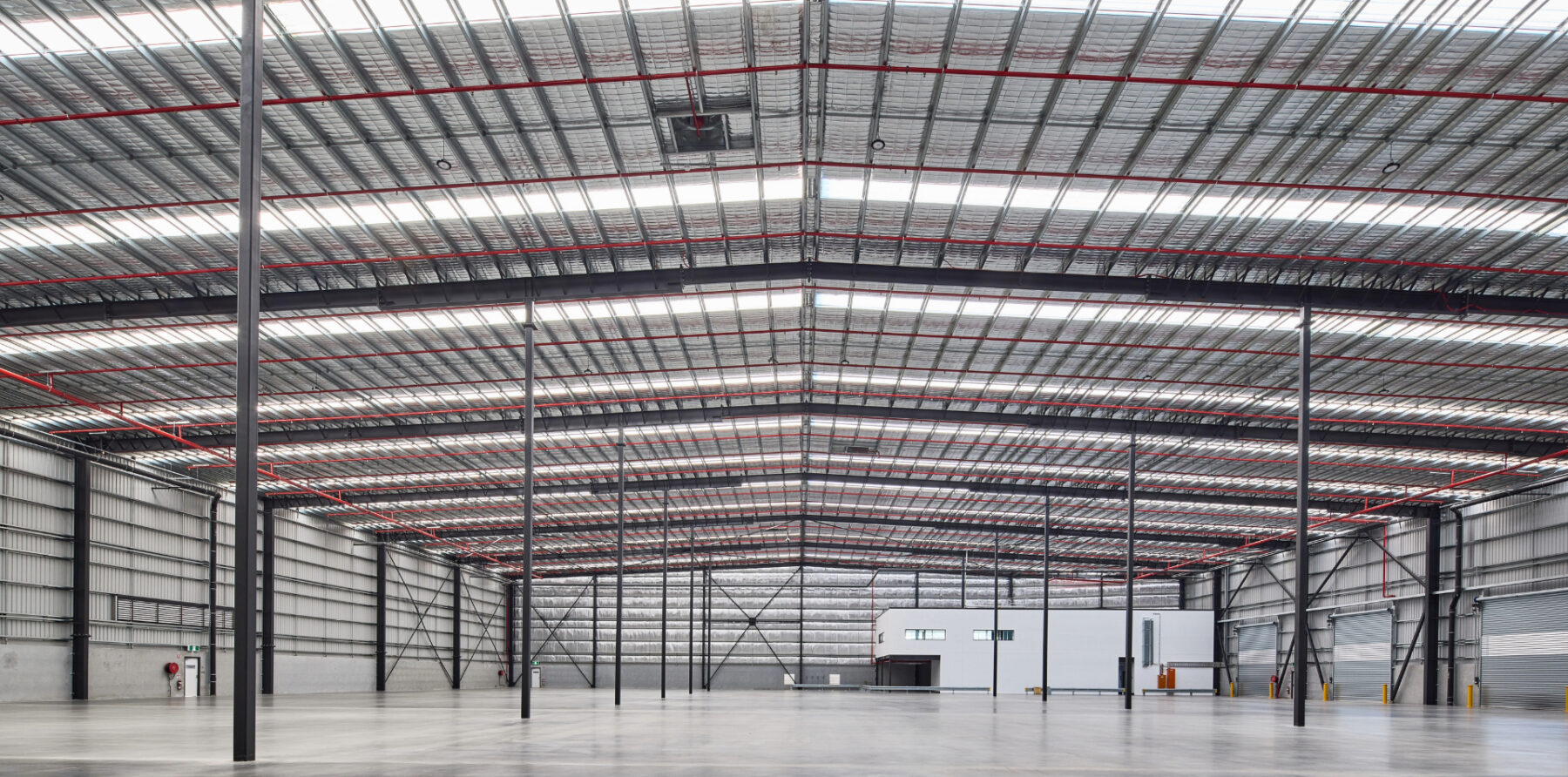 Buildcorp_Industrial_NewBuild_MilperraIndustrialDevelopment_1CAROUSEL3