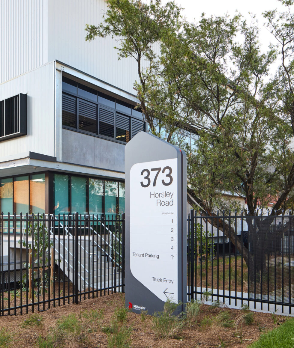 Buildcorp_Industrial_NewBuild_MilperraIndustrialDevelopment_2CAROUSEL2