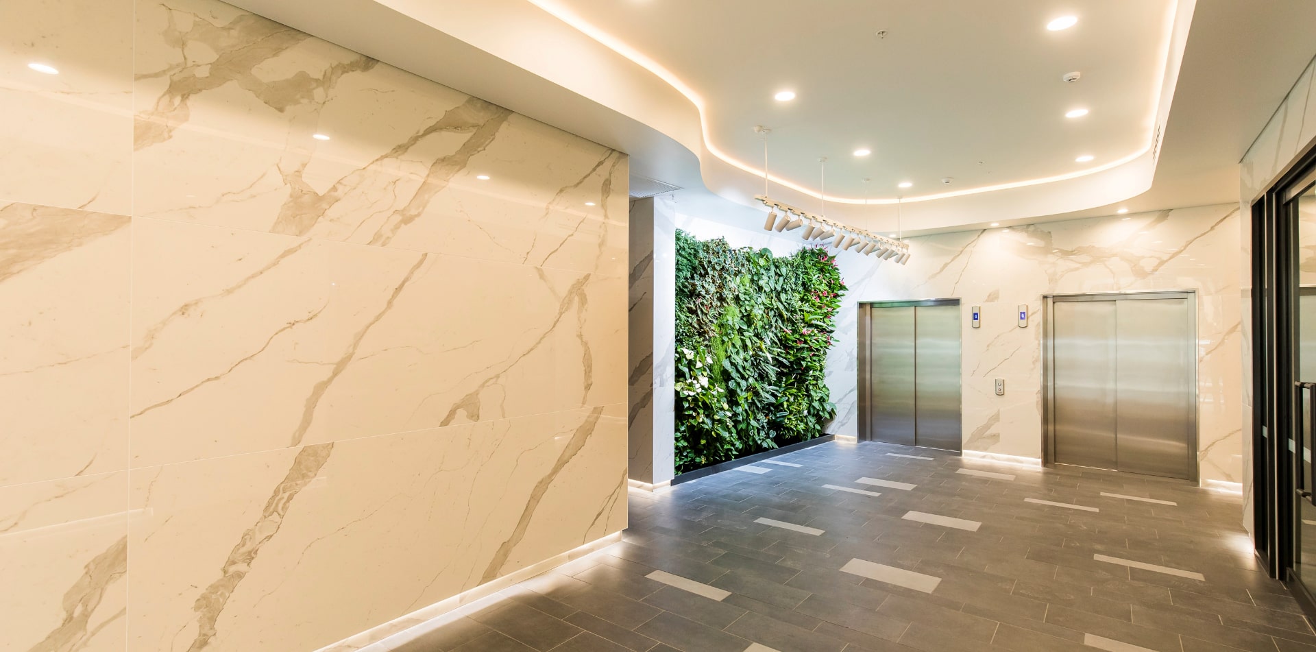 Buildcorp_New Build_Commercial_St George Private Hospital Specialist Centre_1920x951_1-min