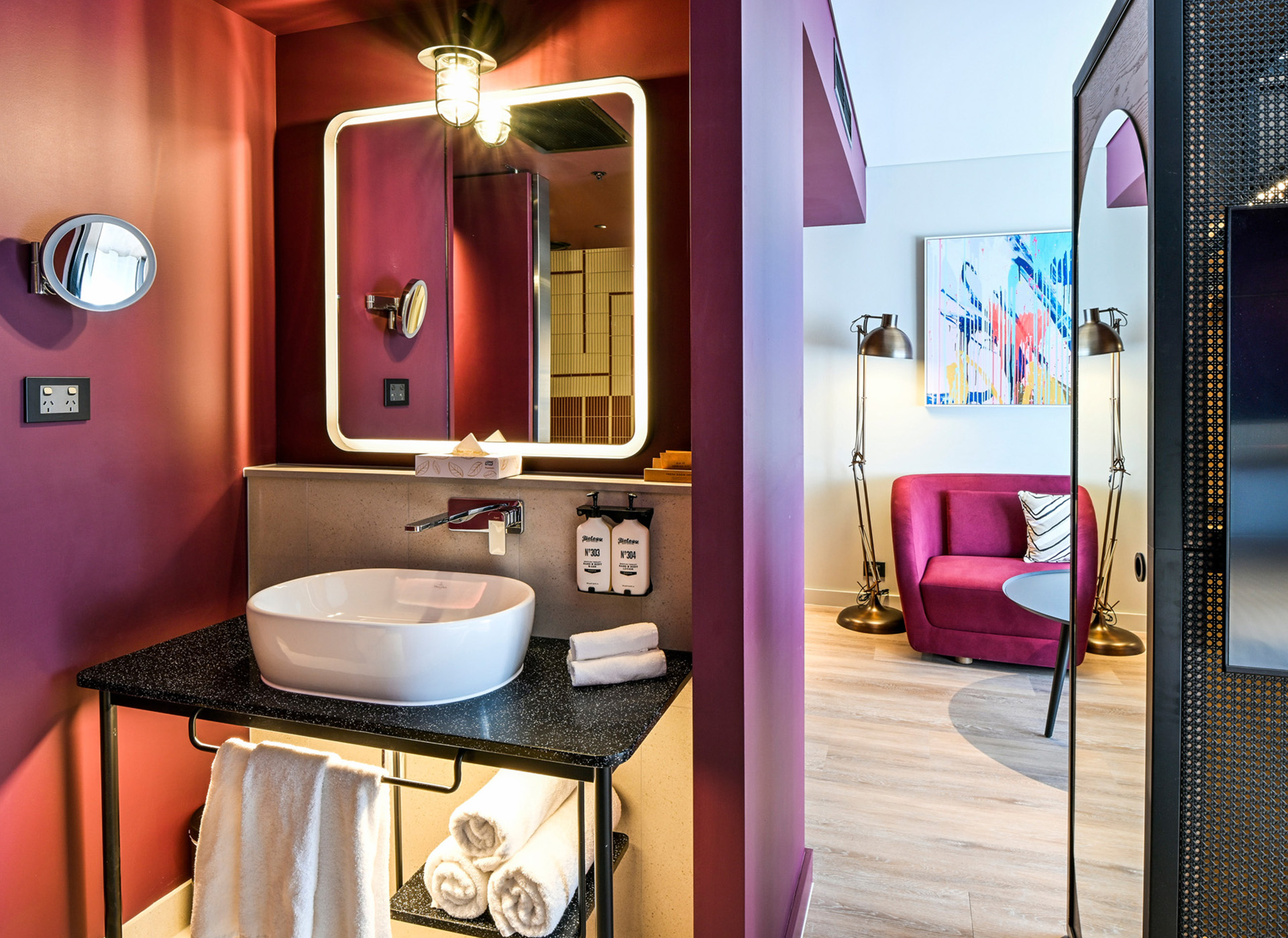 Buildcorp_Refurbishment_Accommodation_Voco _ Indigo Hotels_1920x1398 (6)