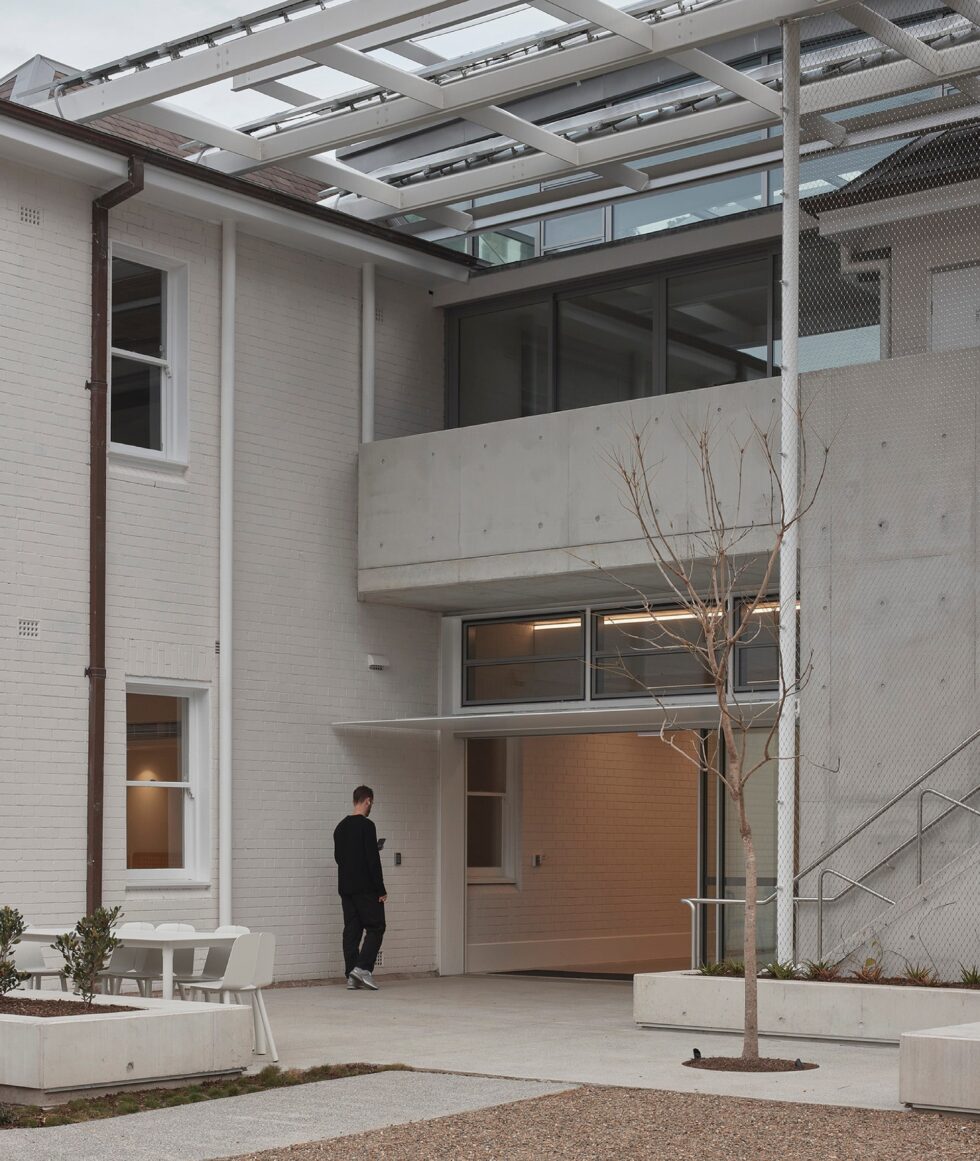 Buildcorp_Refurbishment_Workplace_Campbell-House_1920x1398 (6)-min