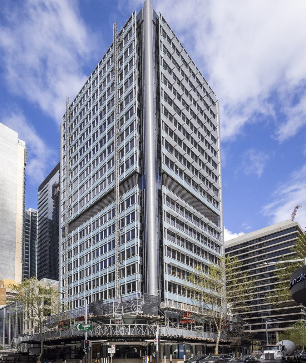 Buildcorp_Facade_Commercial_124WalkerSt_1080x1280_1-min