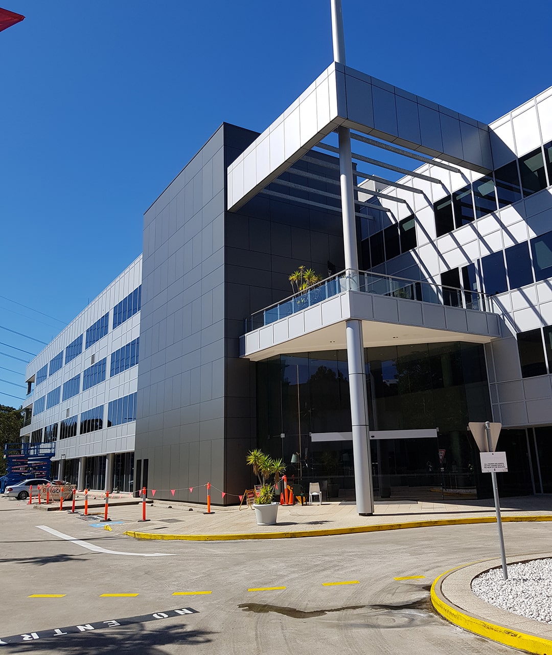 Buildcorp_Facade_Commercial_2RichardsonPlc_1080x1280_1-min