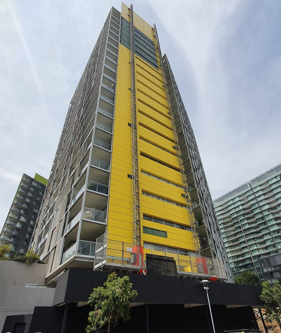 Buildcorp_Facade_Residential_45BowmanSt_1080x1280_3-min