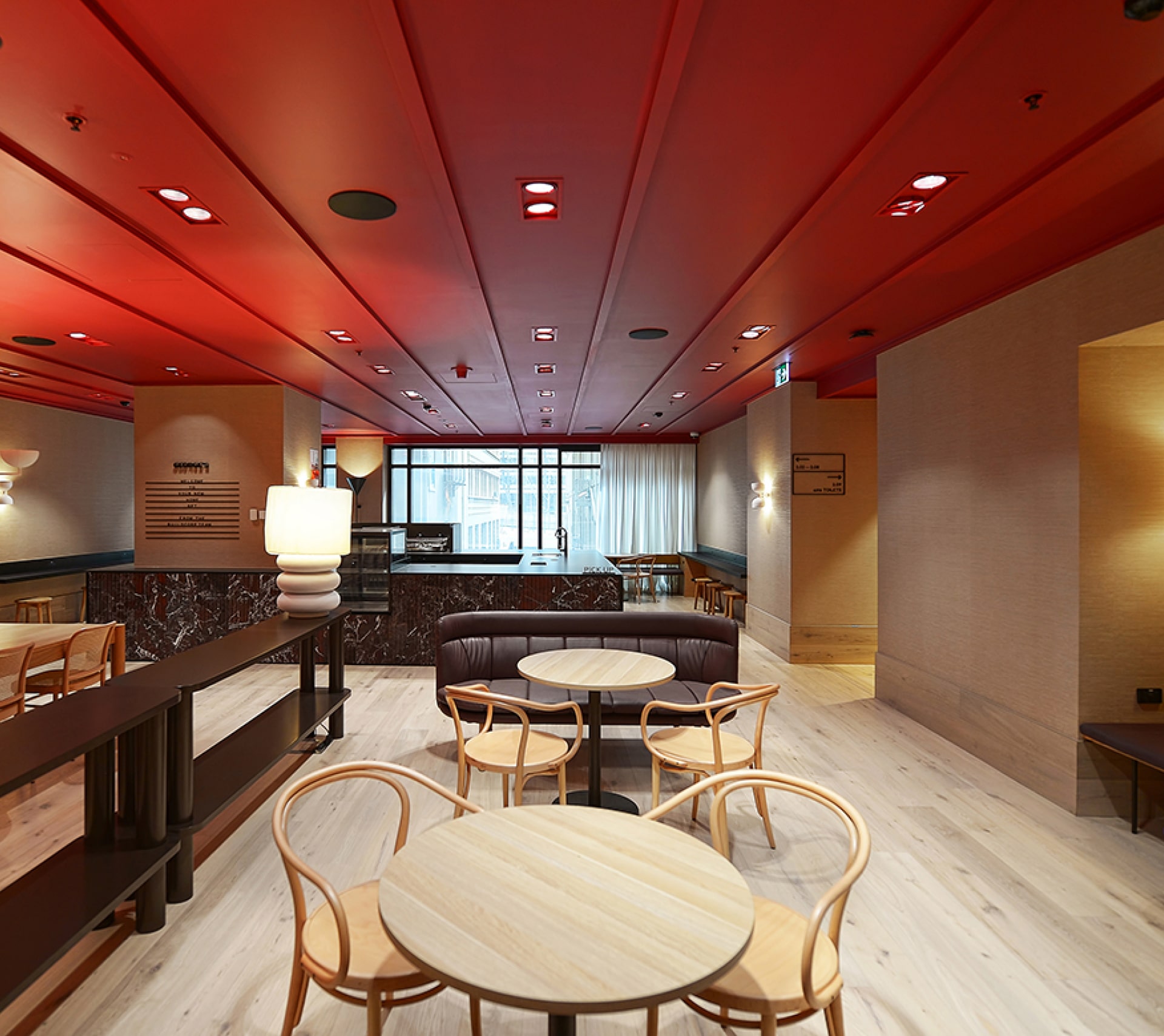 Buildcorp_Fitout_Workplace_Queen_Collins_thumbnail-min