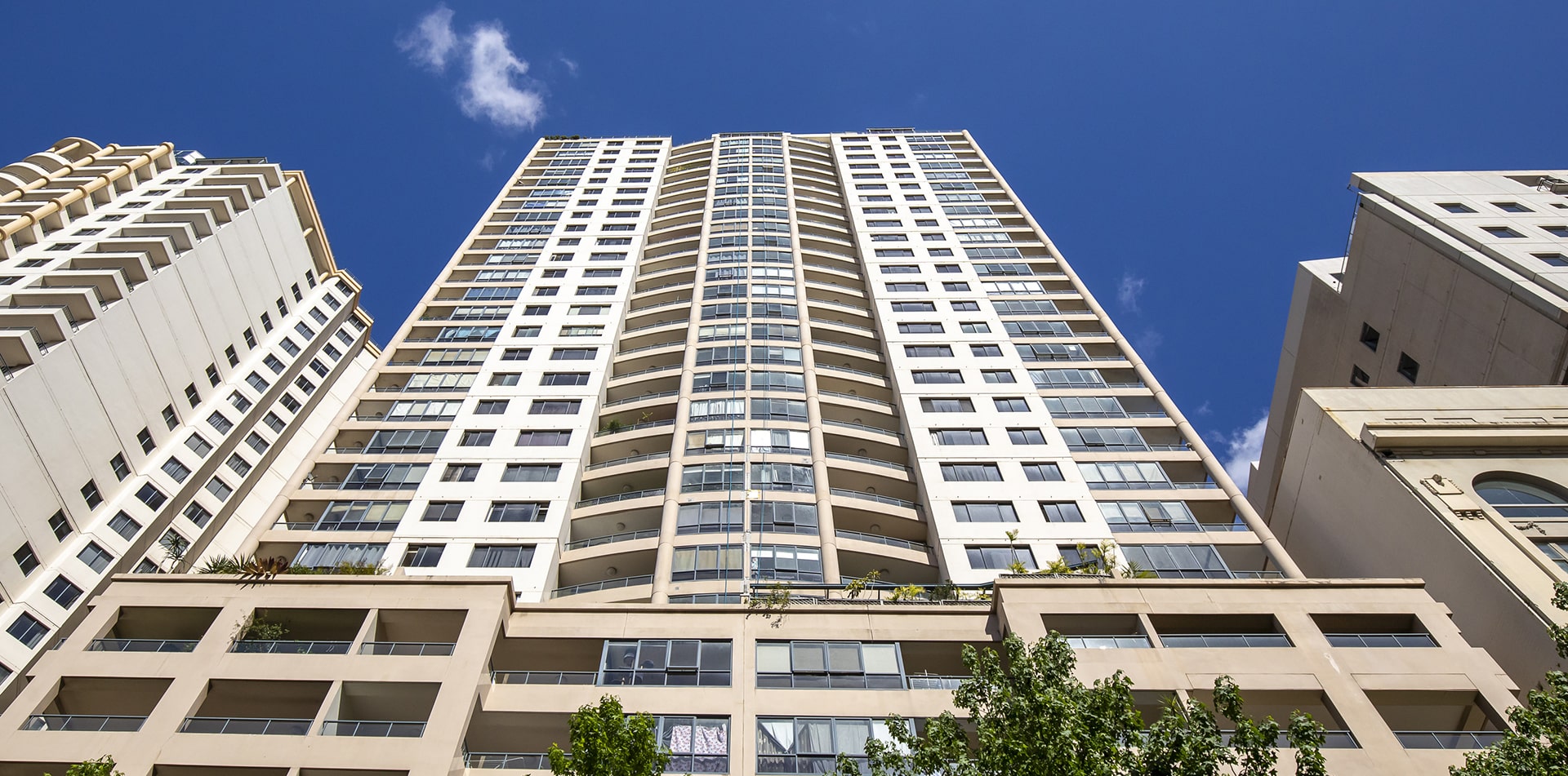 Buildcorp_Remedial_Residential_RegisTowers_1920x951_1-min