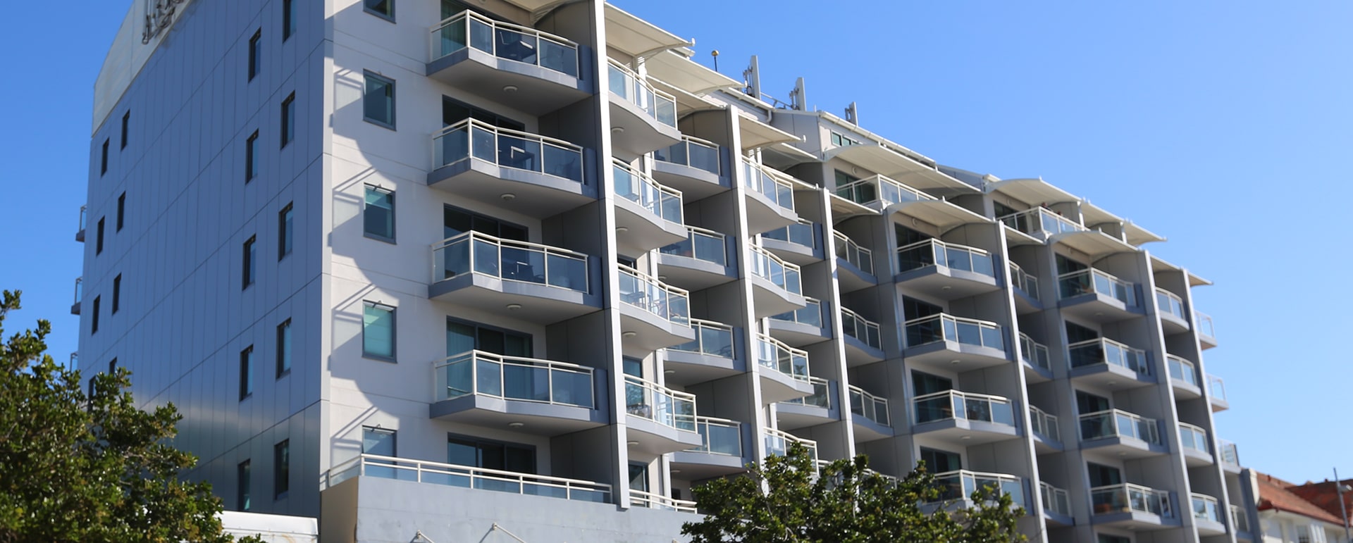 Buildcorp_Remedial_Residential_TheOaksWaterfront_1920x771-min