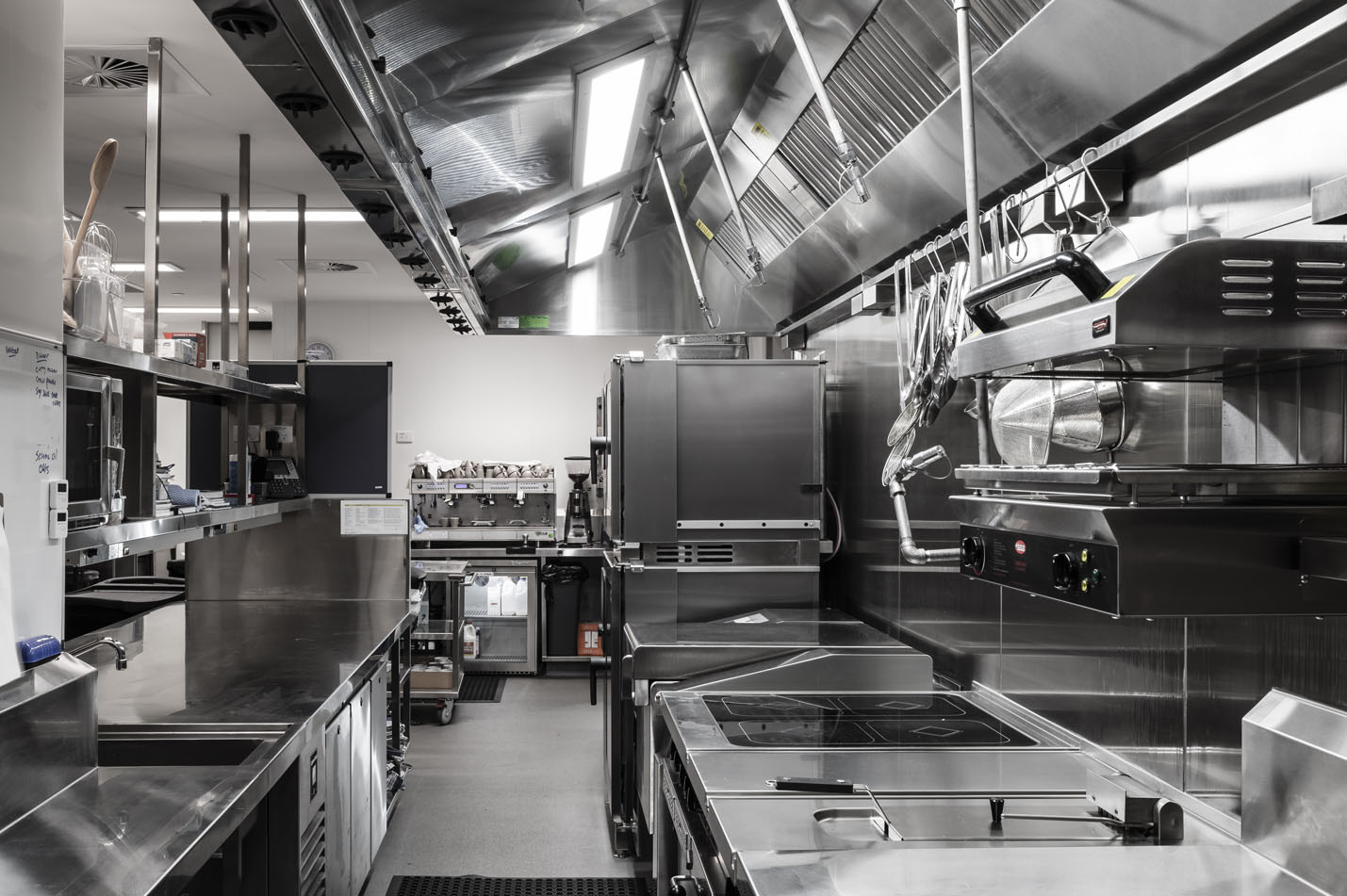 Buildcorp_Workplace_Major_Minter_Ellison_02_1920x951