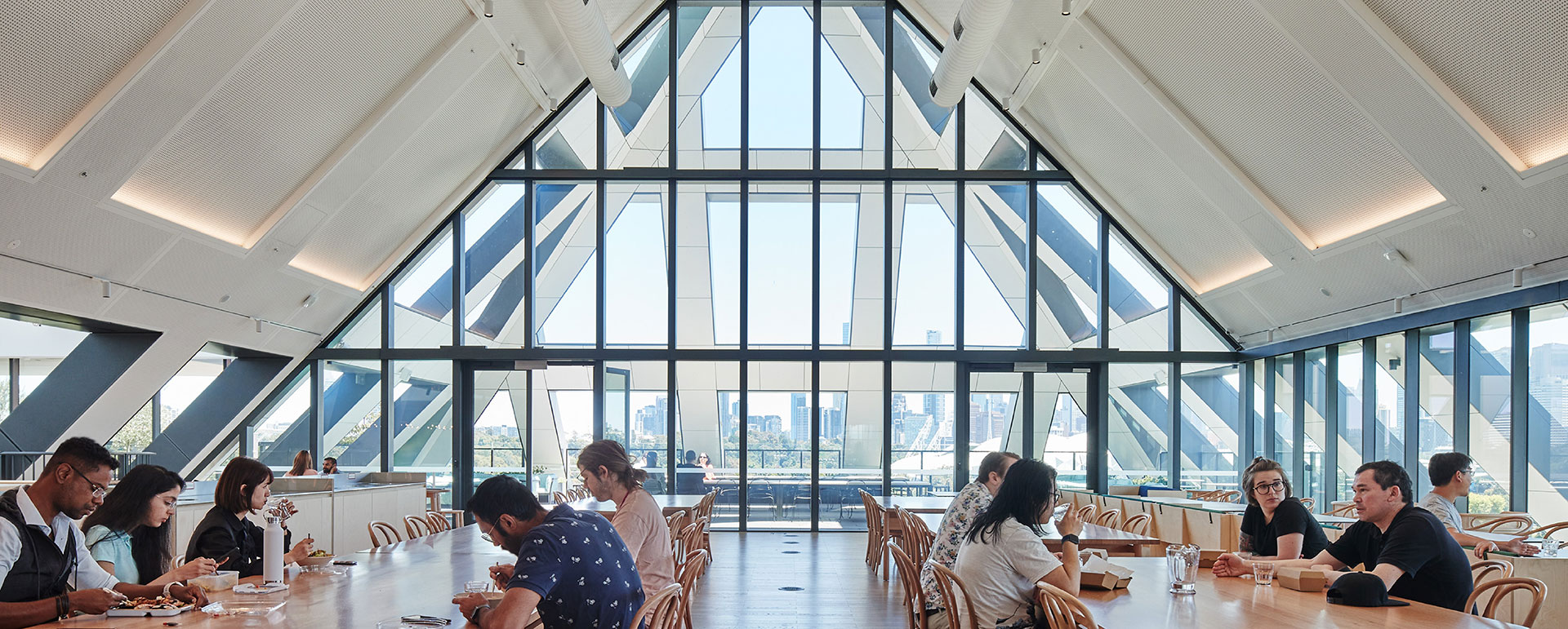 Buildcorp_Workplace_Major_SEEK_hero_1920x771