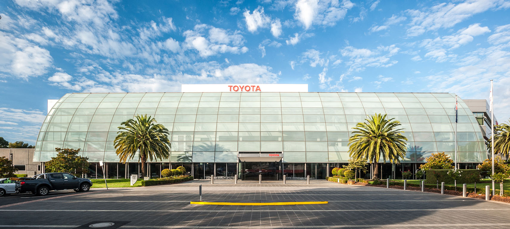 Buildcorp_Refurbishment_Workplace_Toyota_HQ_01_1920x771