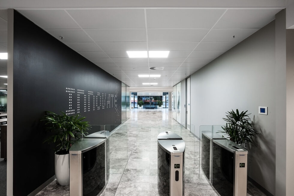 Buildcorp_Refurbishment_Workplace_Toyota_HQ_06_1920x1398