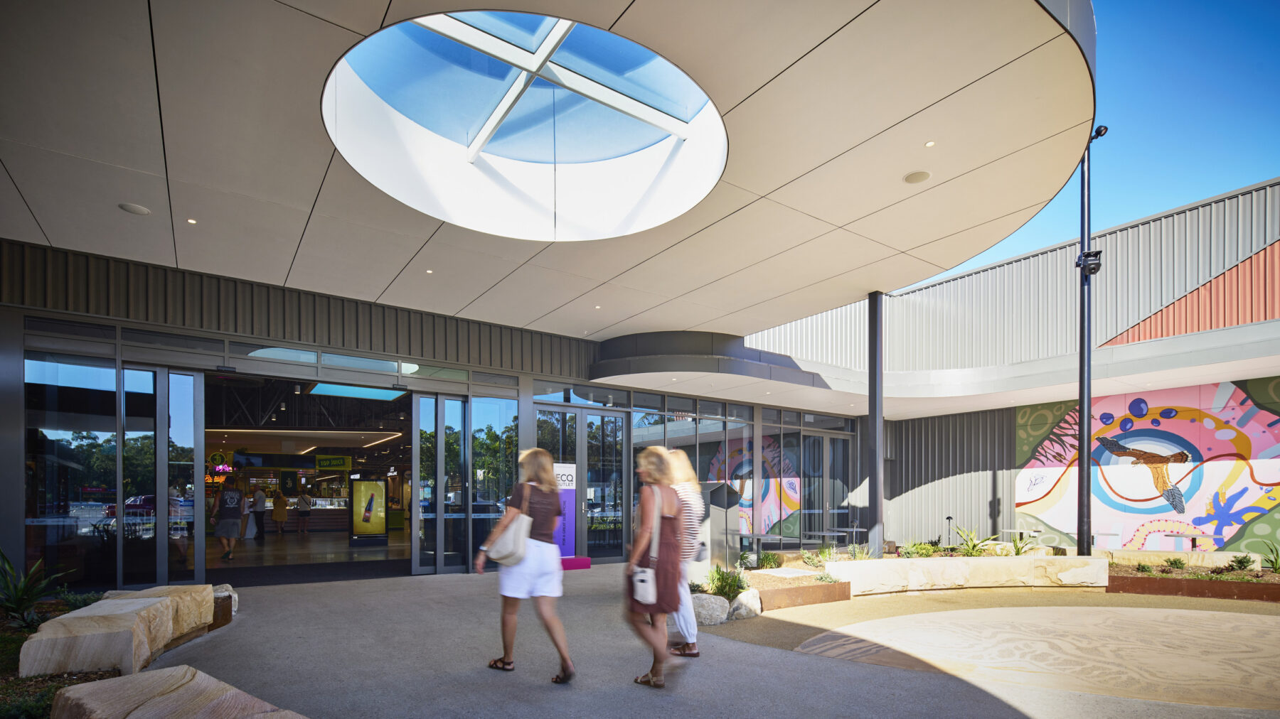 260330_BUILDCORP_ECQoutlet_1384_HDR_large