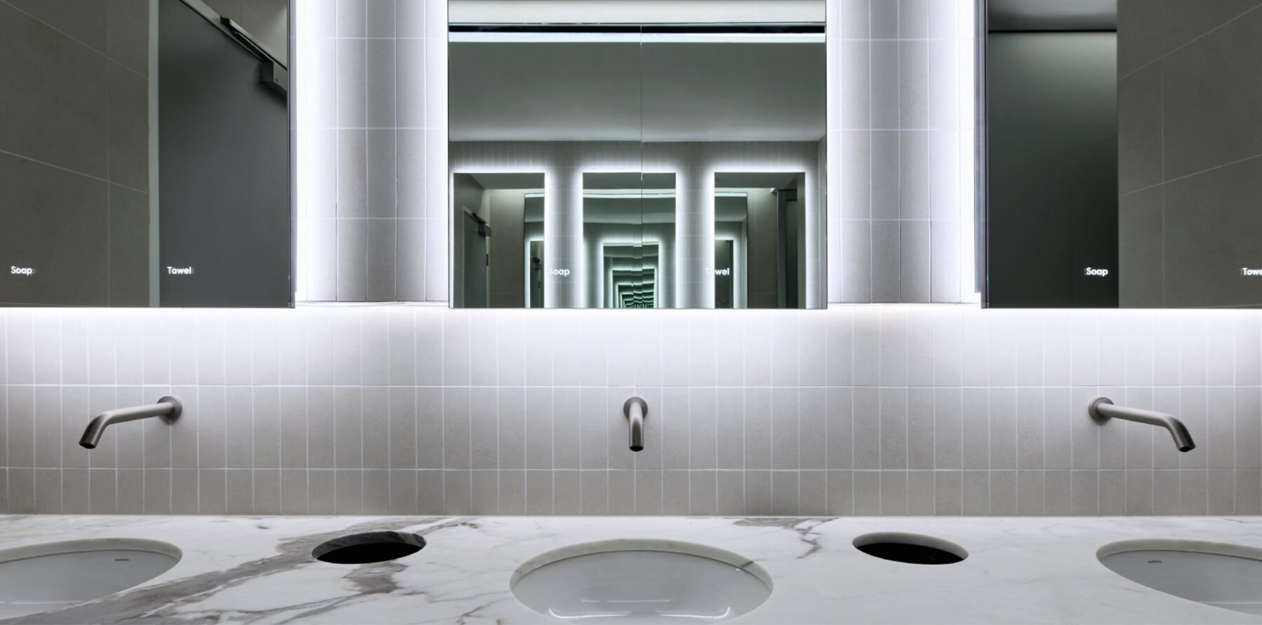 Buildcorp_Commercial_Refurbishment_275KentStreet__1920 x 9512-min