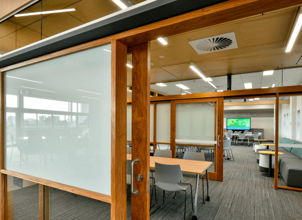 Carousel L_Villanova_1920x1398_14-min