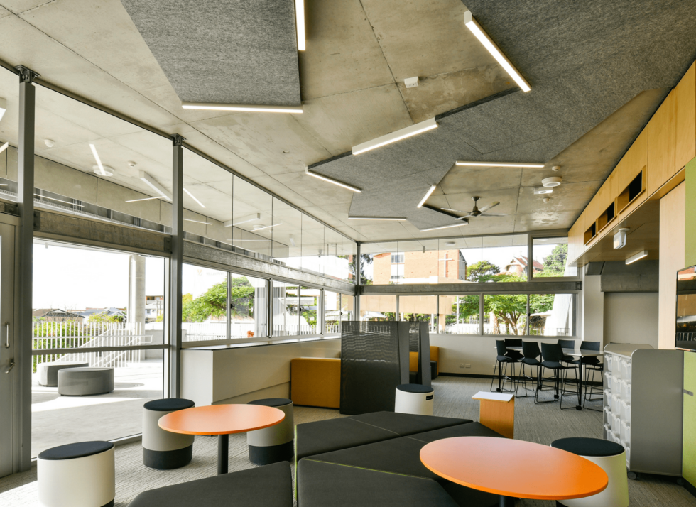 Carousel L_Villanova_1920x1398_15-min