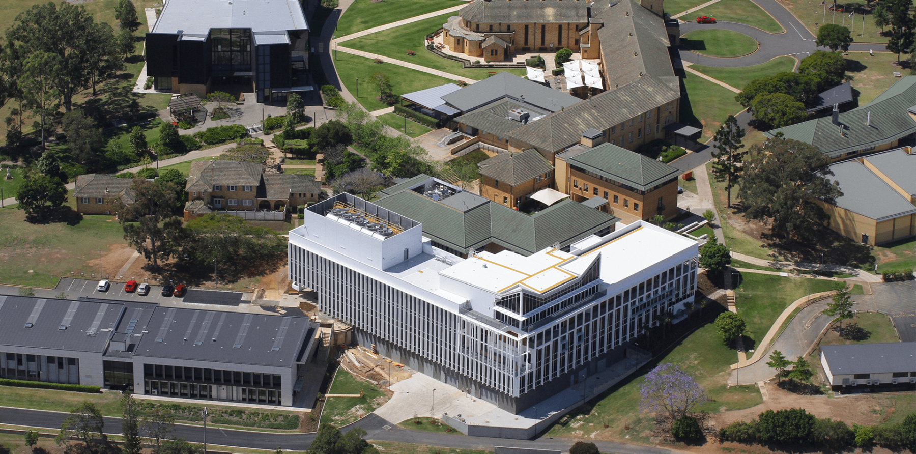 Landscape_ACU_1920x951_8-min