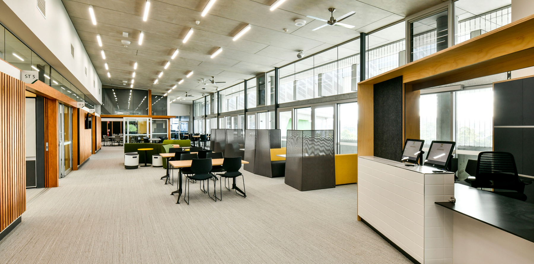 Landscape_Villanova_1920x951_4