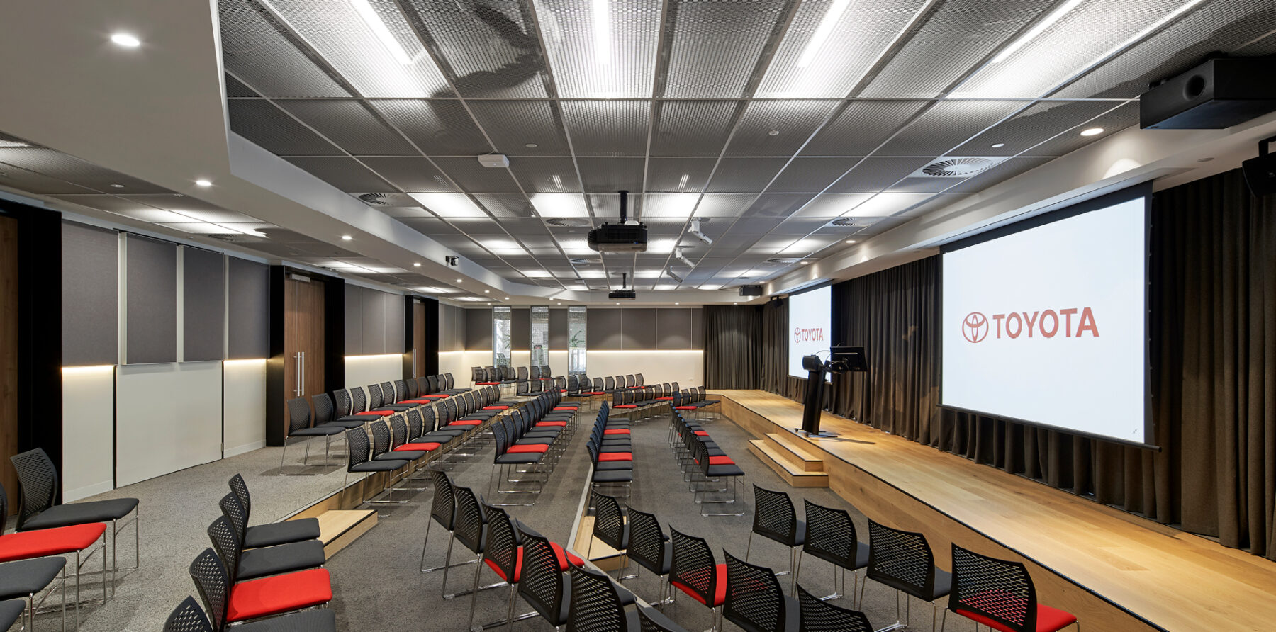 Buildcorp_Refurbishment_Workplace_Toyota_Altona_4