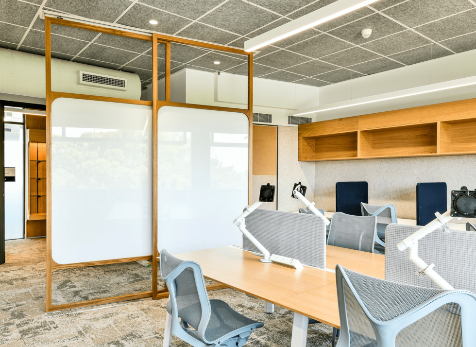 Carousel L_UQ 67 & 69_1920x1398_6-min