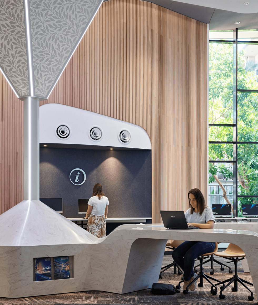 Carousel P_QUTIC_1080x1280_10-min