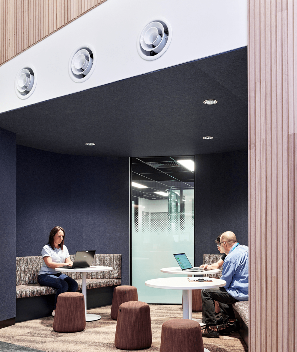 Carousel P_QUTIC_1080x1280_7-min