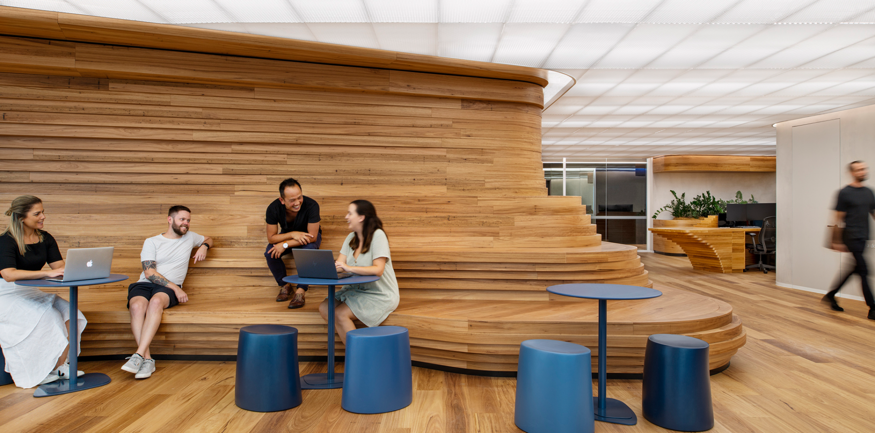 Landscape_Global E-Commerce_1920x951