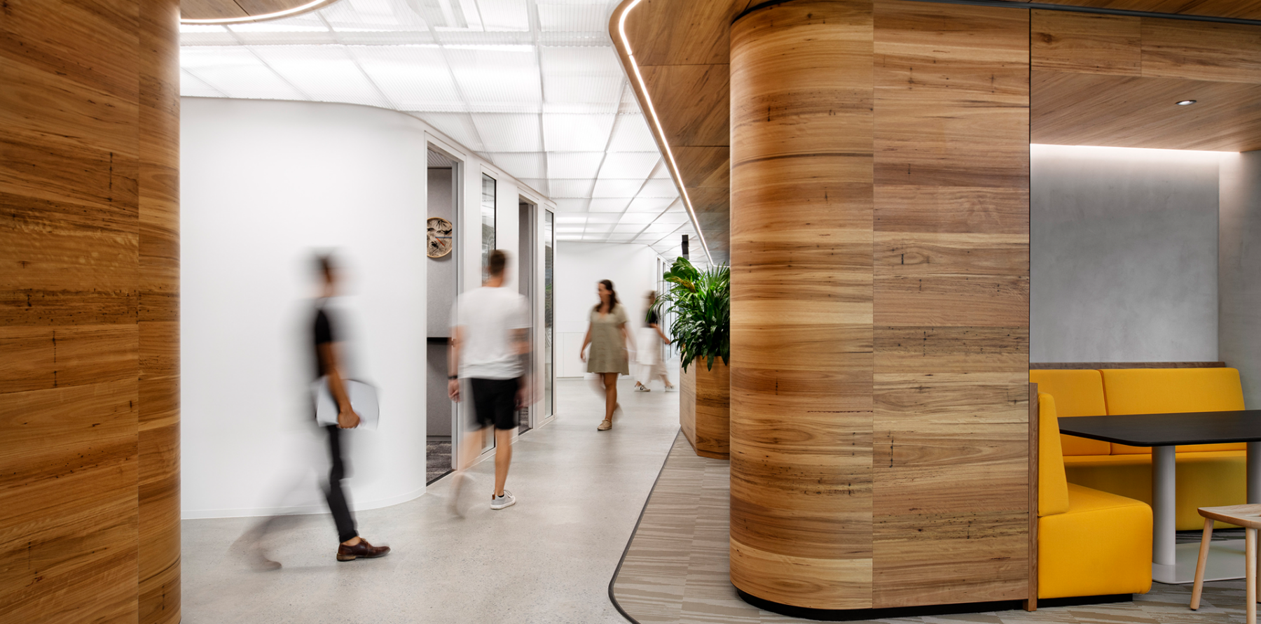 Landscape_Global E-Commerce_1920x951_3