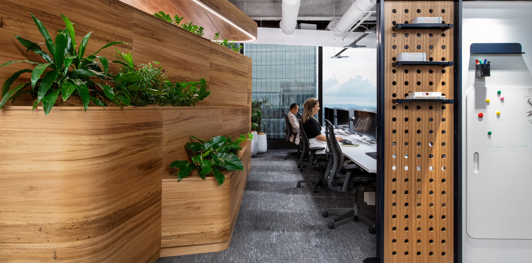 Landscape_Global E-Commerce_1920x951_8