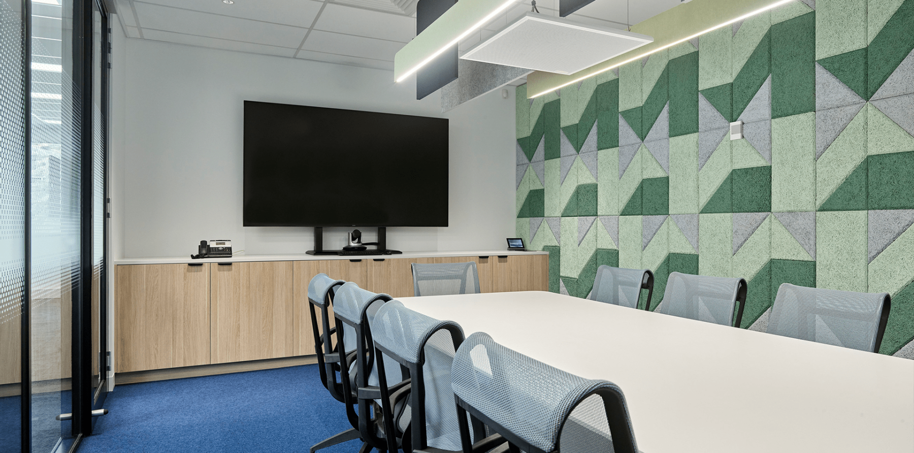 Landscape_QUTIC_1920x951_10-min