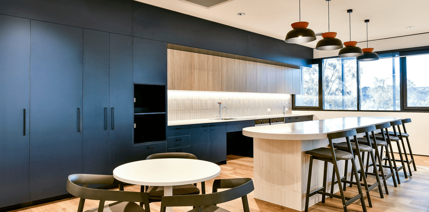 Landscape_QUTIC_1920x951_13-min