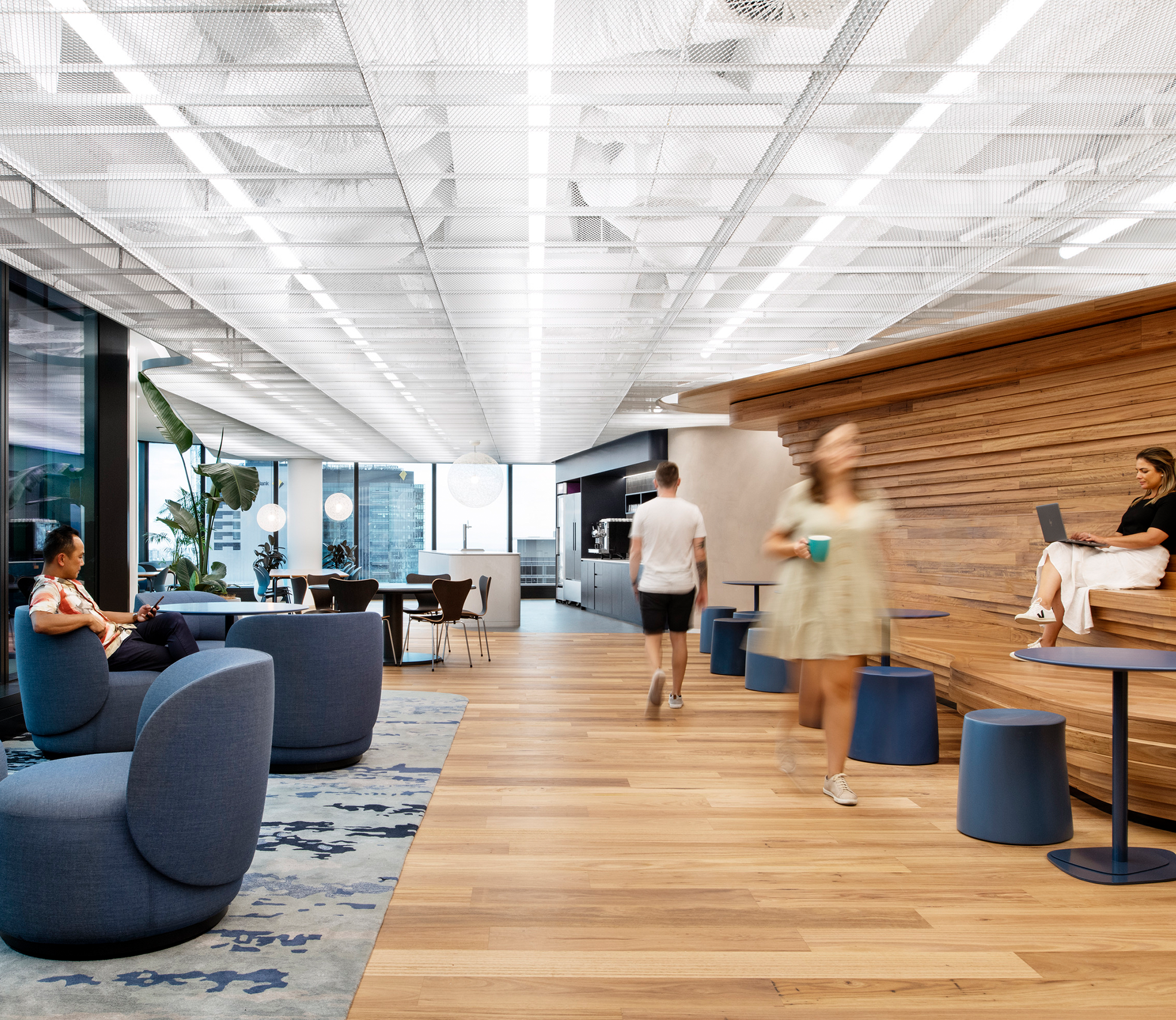 Thumbnail_Global E-Commerce_1920x1709