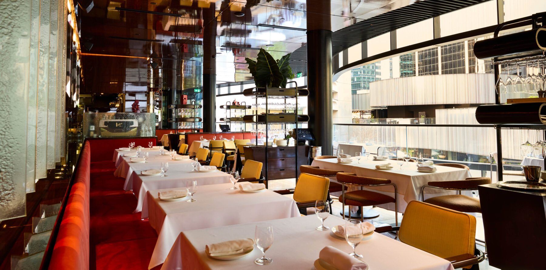 Buildcorp_Fitout_Hospitality_TheInternational__1920 x 951