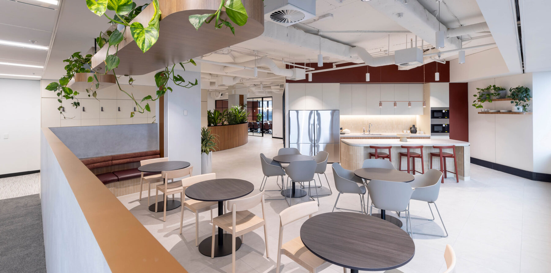 Buildcorp_Fitout_Workplace_1MargaretStSpecSuites__1920 x 9515