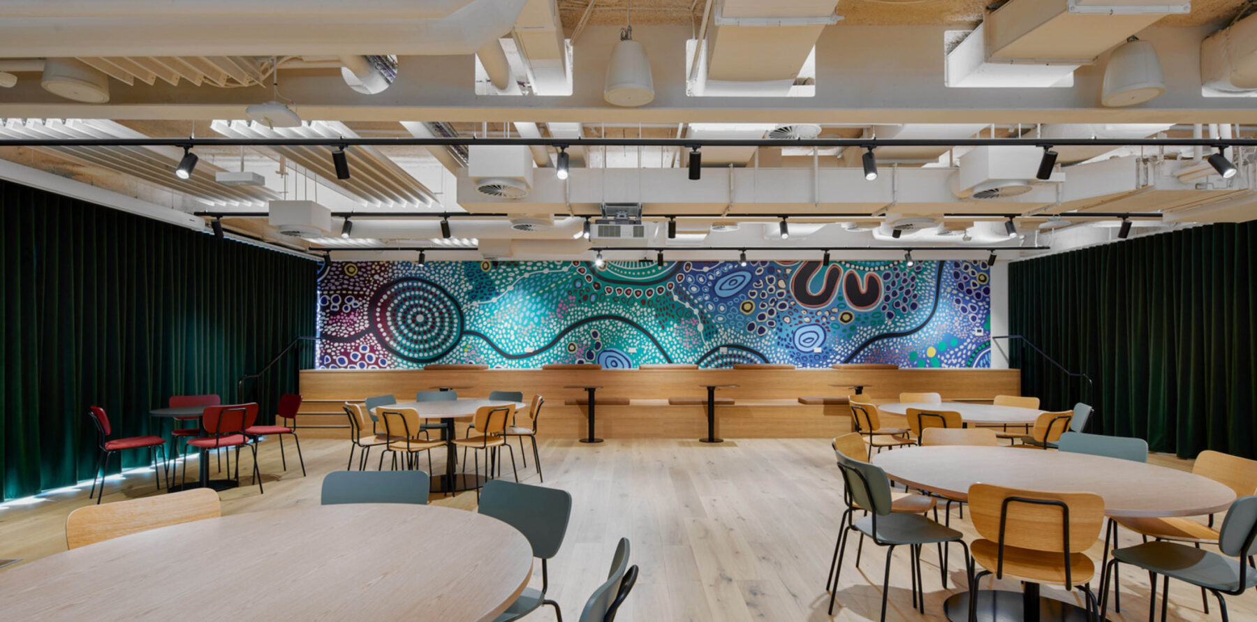 Buildcorp_Fitout_Workplace_WPPSydneyCampus__1920 x 951