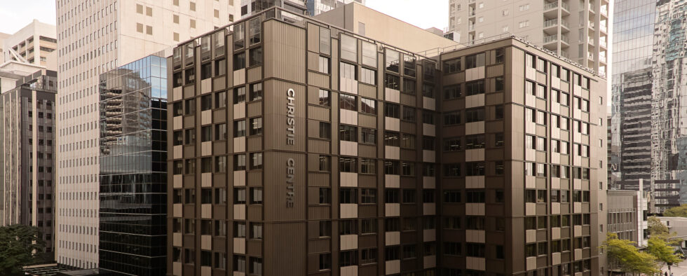 320 adelaide_1920 x 771