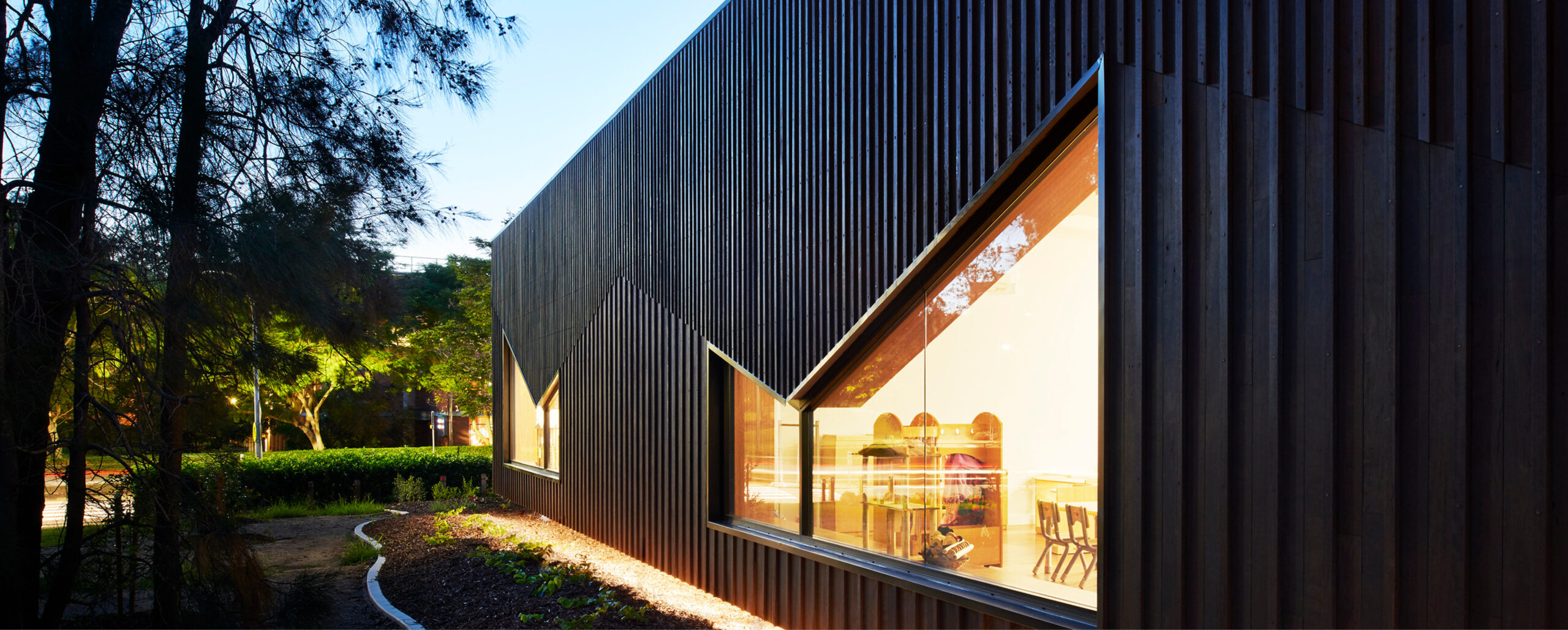 Margaret Cribb_1920 x 771