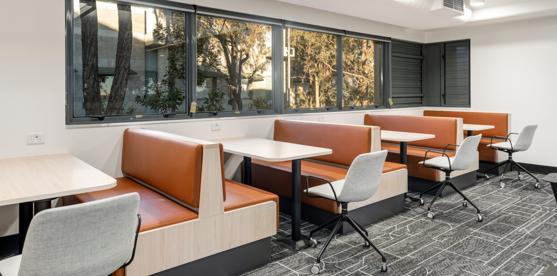 QUT B Block_1920 x 951