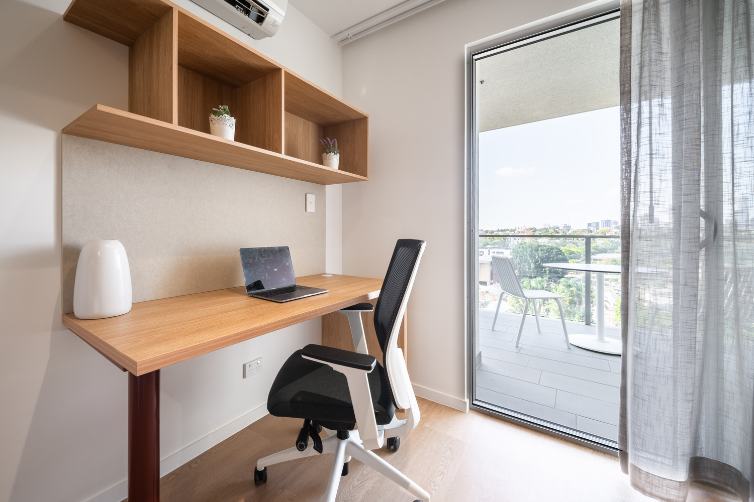 BQ5211_Completion (10)_medium